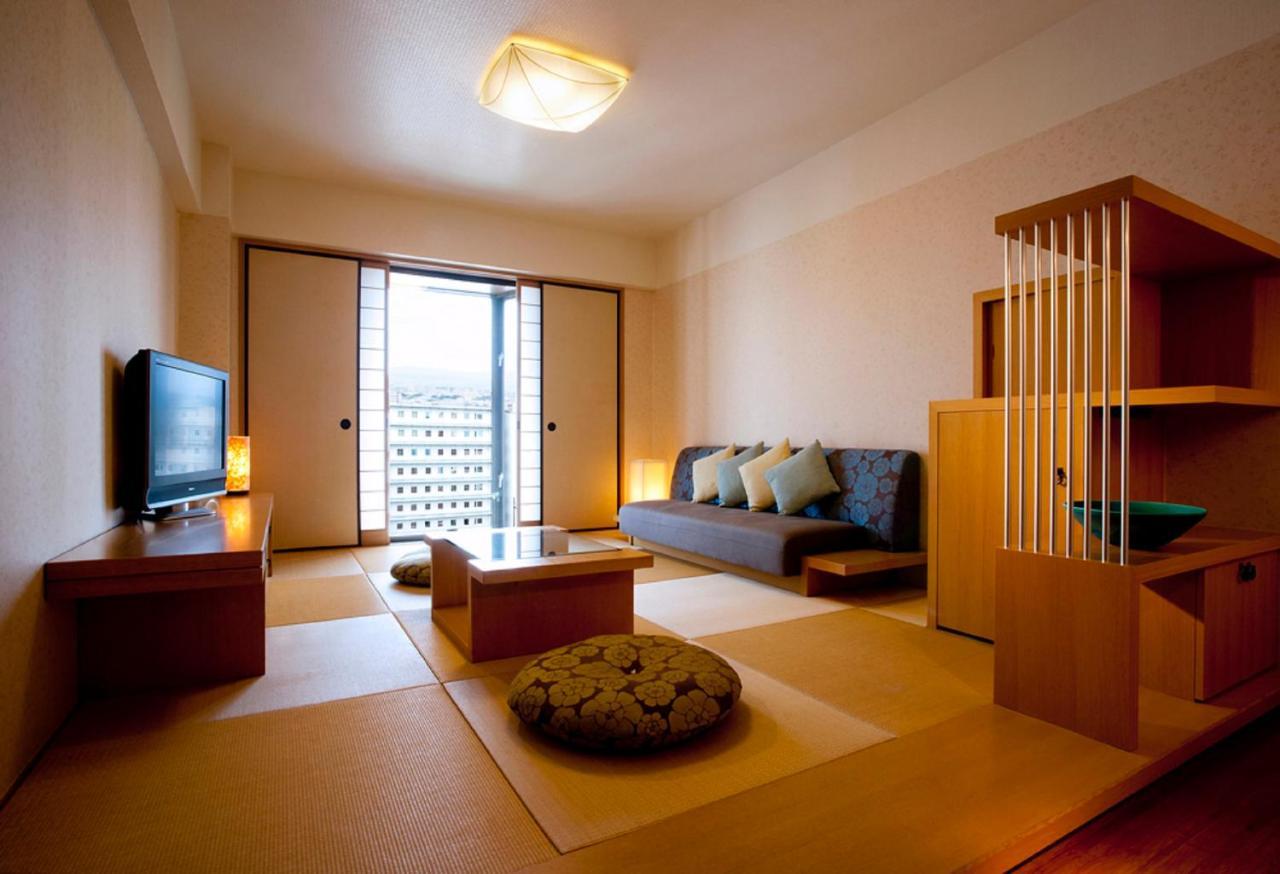 โรงแรมริกา รอยัล โรงแรม 5*