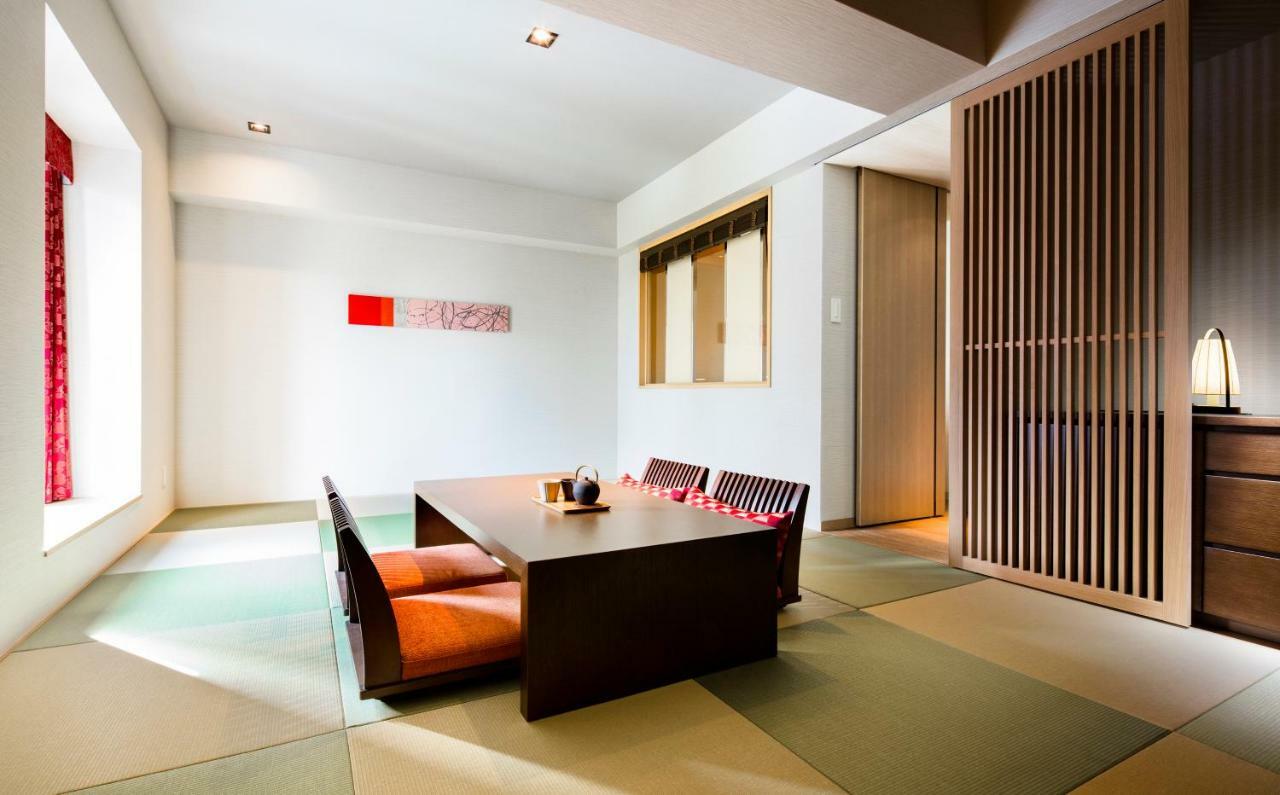 โรงแรมริกา รอยัล โรงแรม